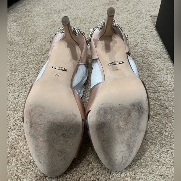 W7.5 Badgley Mischka Stillettos - Picture 6 of 9